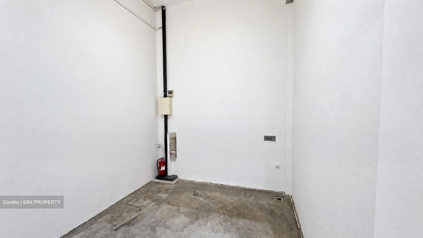 Bedok Market Place (D16), Shop House #629167601